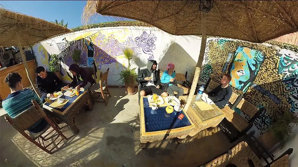 Backpackers Grapevine Hostel 마라케시